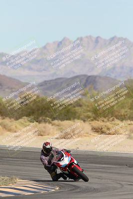 media/Nov-16-2025-Race Pace (Sun) [[8c5fa54630]]/Non Verified Riders (1st 20 Minutes)/2-Turn 10 (1010am)/